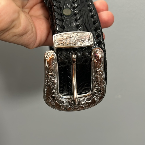 LEEGIN Silver Creek Collection Tooled Leather Western Belt size 36 - Picture 6 of 17